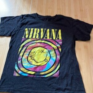 Women's nirvana shirt in black